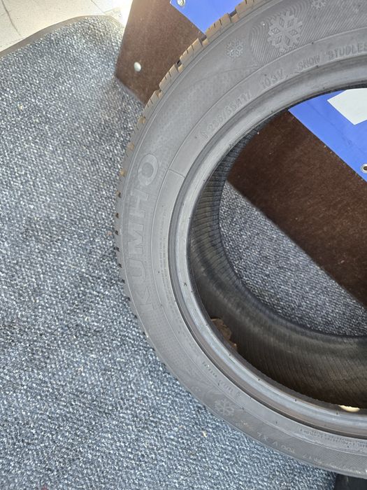 235 55 17 kumho m+s