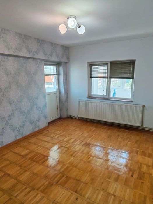 Apartament de vânzare
