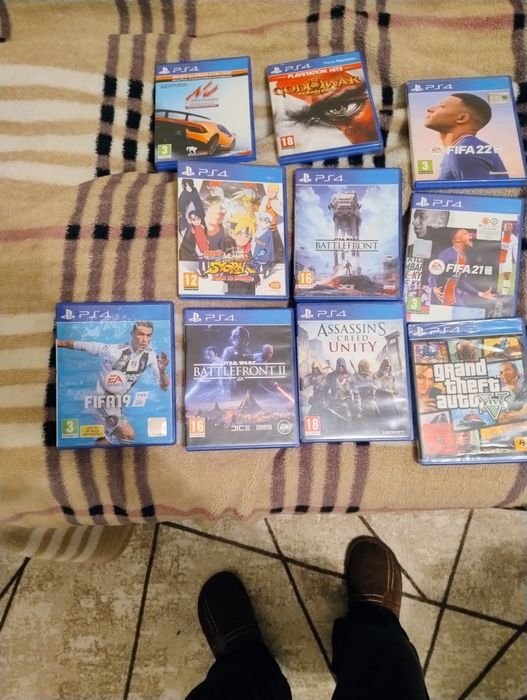 Продавам игри за PS 4