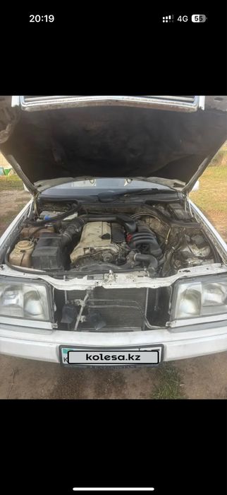 Мерседес E 280 не нахаду