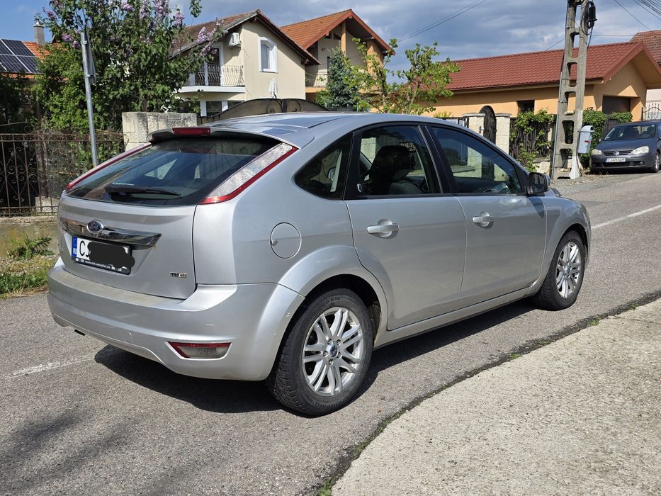FORD Focus 2009 — imagine 5