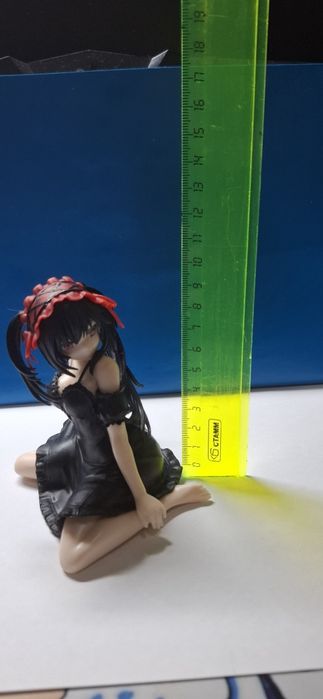 Аниме девушка,фигурка