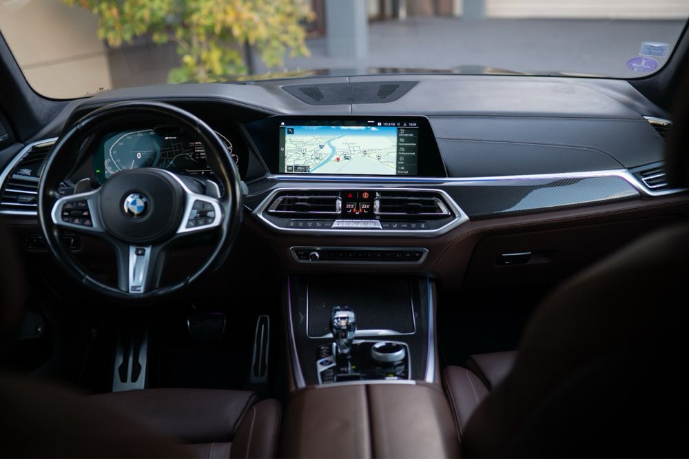 BMW X5 2021 — imagine 5