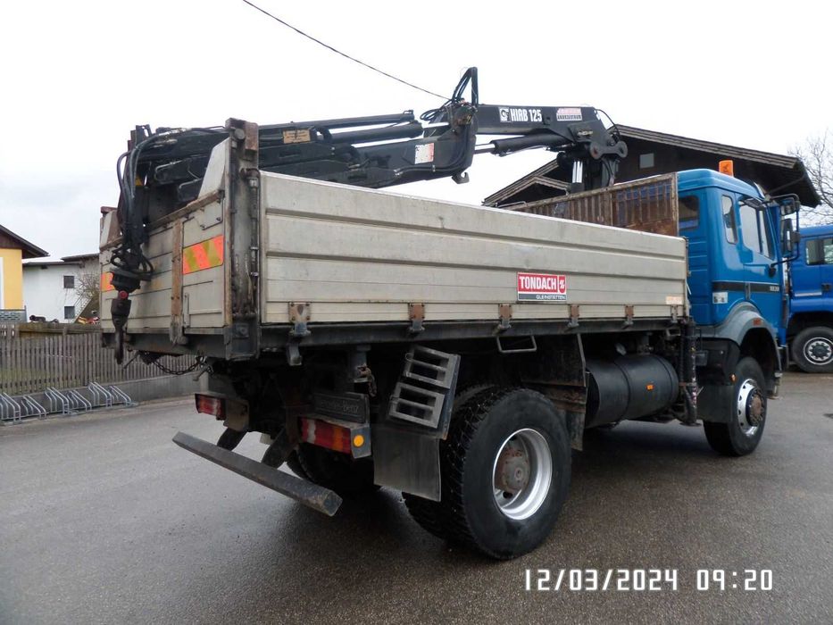 Mercedes-Benz 1838 4x4 Самосвал с кран HIAB 125-3