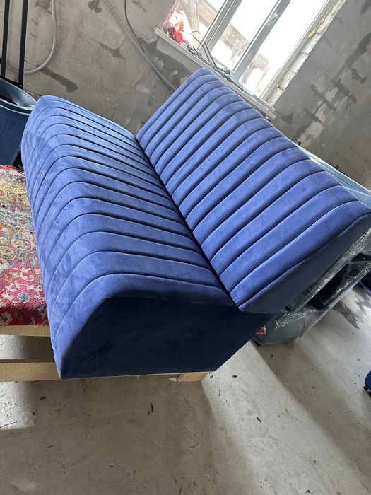 Диваны для кафе ресторанов готовые