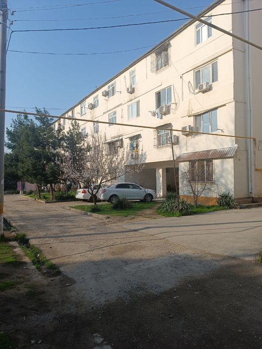 Yunusobod UNVERSAM kvartira Sotiladi