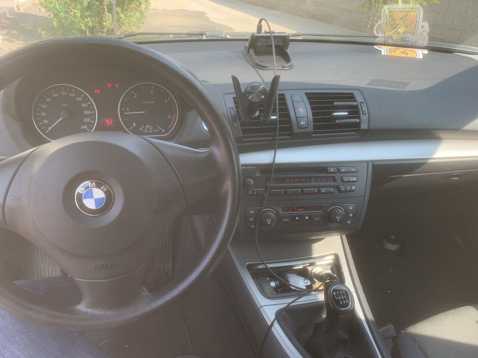 BMW seria 1 E87  an 2005