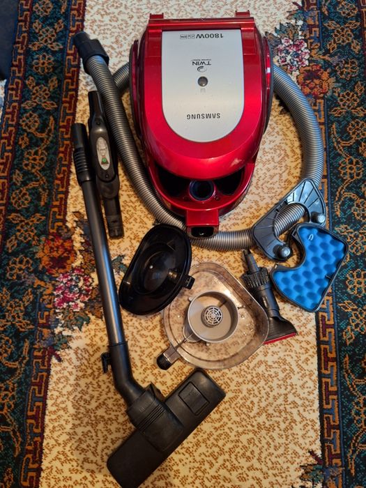 Пылесос Самсунг 1800ватт