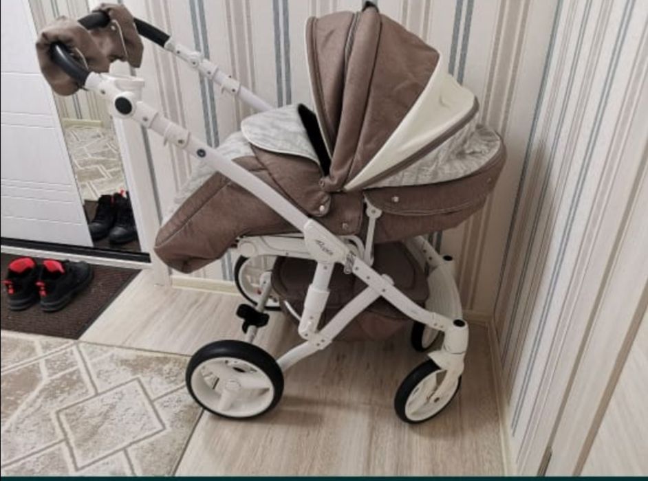 Продам коляску Адамекс 2в1