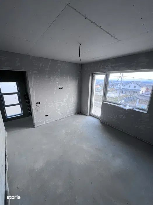 Casa noua, design modern, teren 500 mp – liniste aproape de Baia Mar