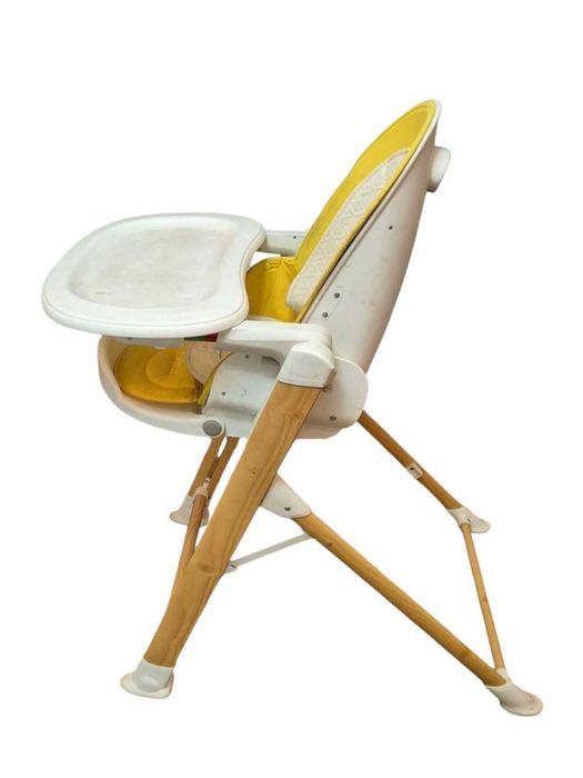 Стул для кормления малыша.