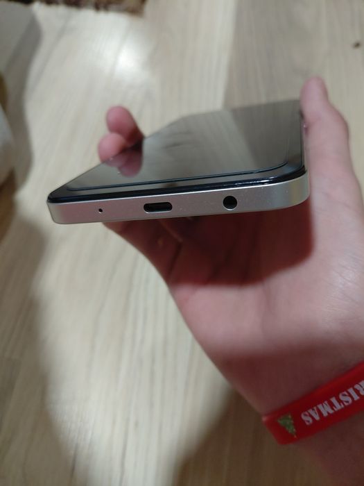 Телефон Redmi A5