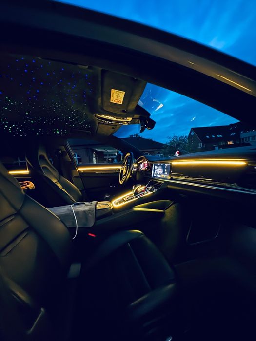 Vând sau schimb Porsche turbo 550 cp