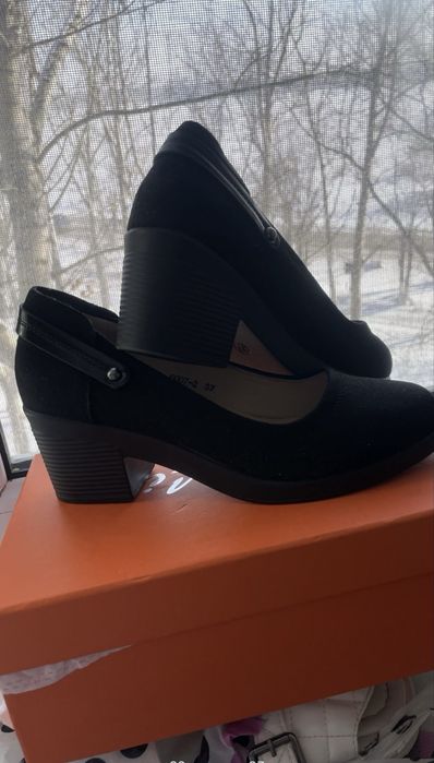 Продам туфли в хорошей состоянии