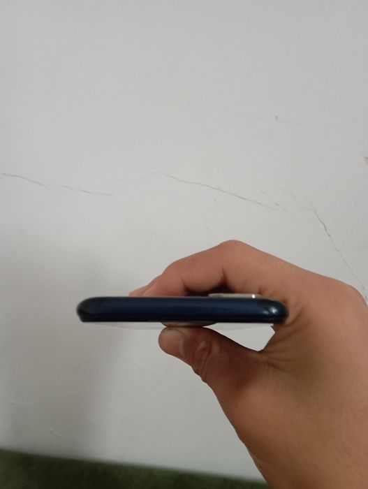 Oppo A72 телефон в Б/У