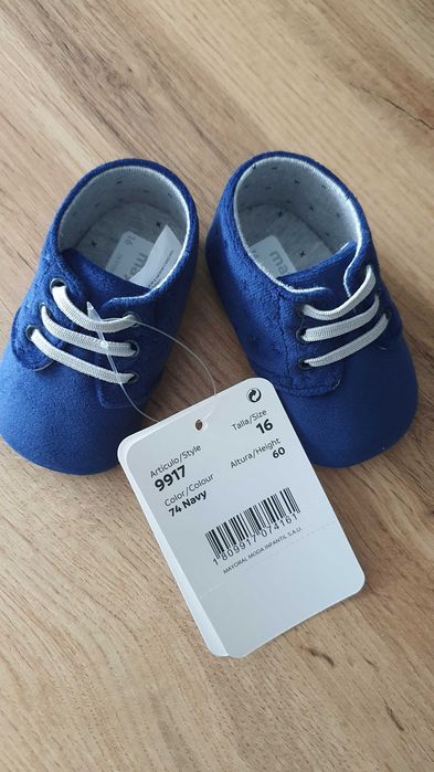 pantofiori bebelus, marimea 16 potriviti pt botez