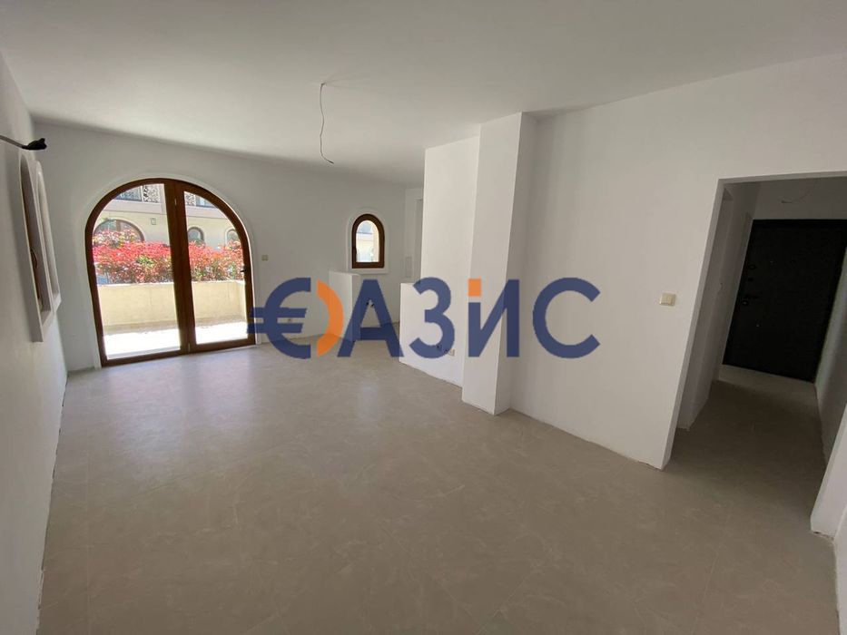 Продава се Двустаен апартамент в с. Кошарица, Област Бургас - 57 кв.м за 698 €/кв.м - Снимка #13