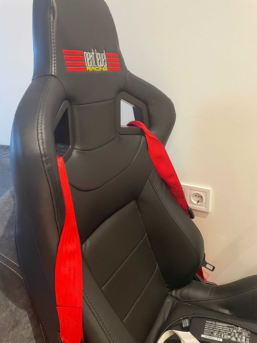 Цял sim racing сетъп Fanatec