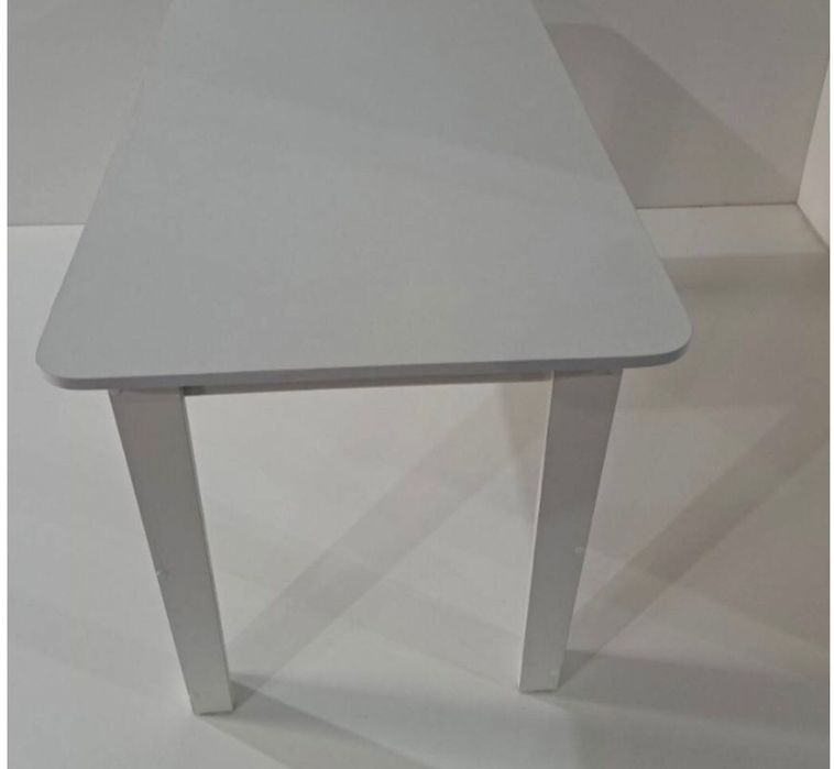 Продам обеденный стол