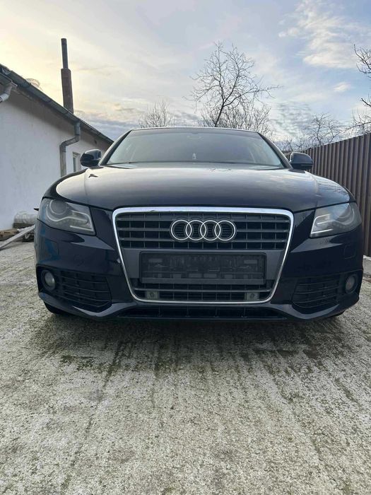 Audi A4 2.0 TDI Multitronic • Climatronic • Xenon , Piele , Navigatie