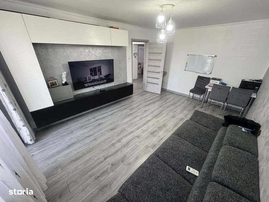 Apartament 3 camere zona Km 4 5 Renovat cu Centrala