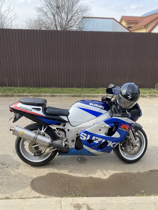 Vand sau schimb suzuki gsx-r 600