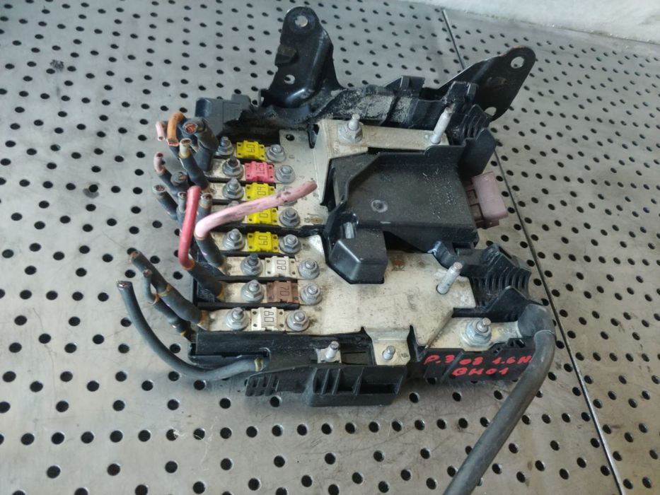 panou sigurante baterie 1.6 hdi bh01  peugeot 308 9675350280