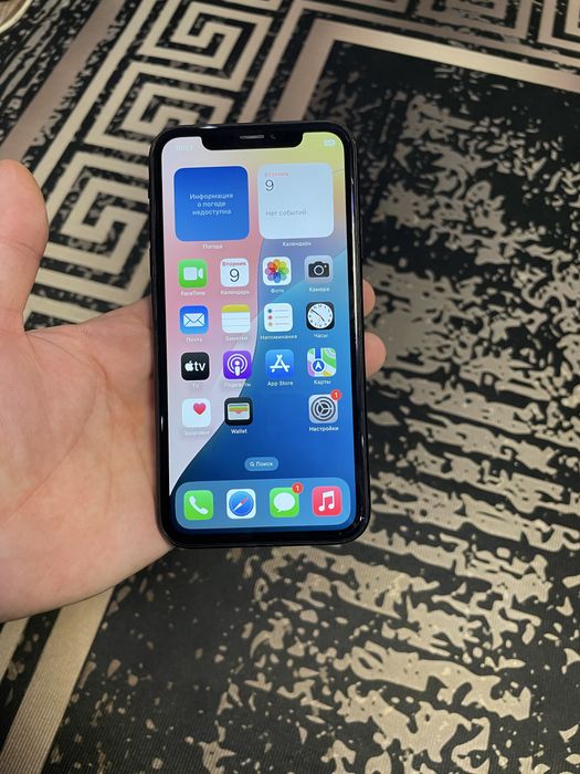 Продам телефон Айфон XR 128Gb