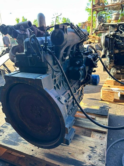 Motor Kubota V2003