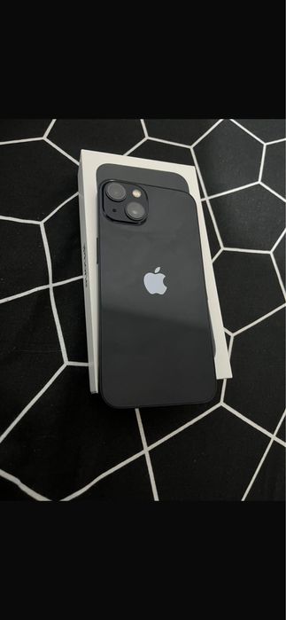 Iphone 13 full box foarte ingrijit