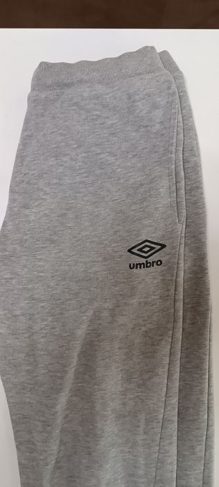 Долнище UMBRO сиво