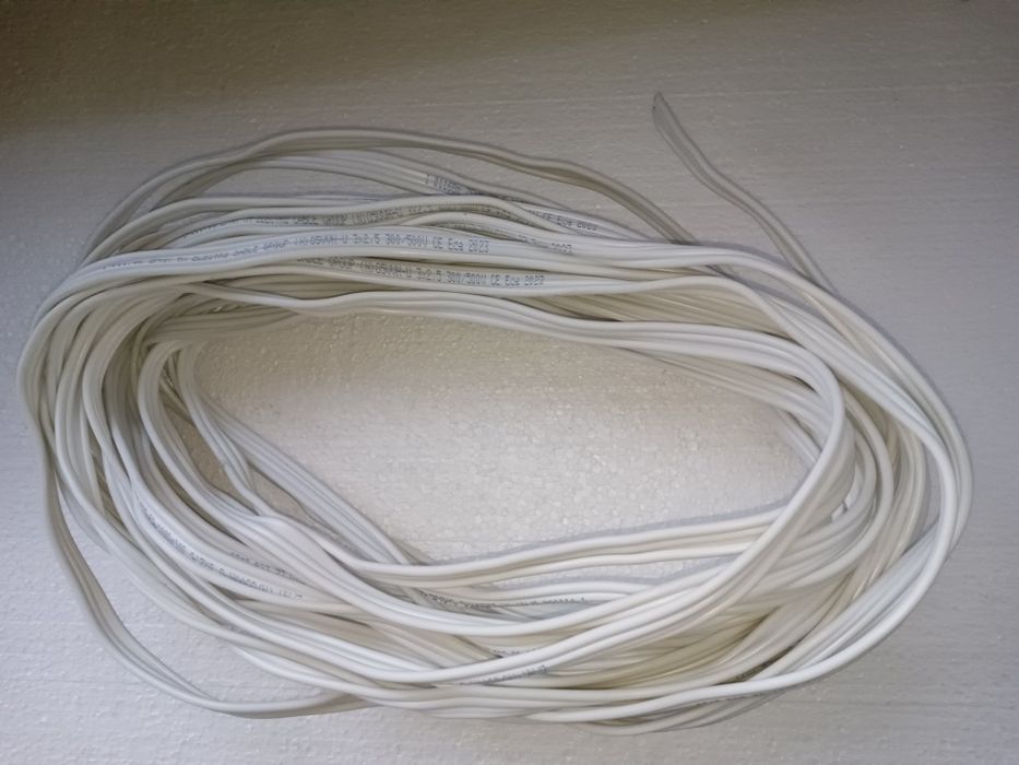 15 Metri cablu electric plat din cupru 3x2,5mm