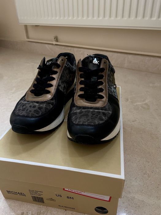 Adidasi michael kors noi