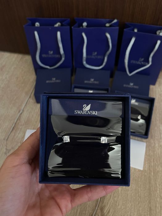 Обеци Сваровски - Swarovski НОВО