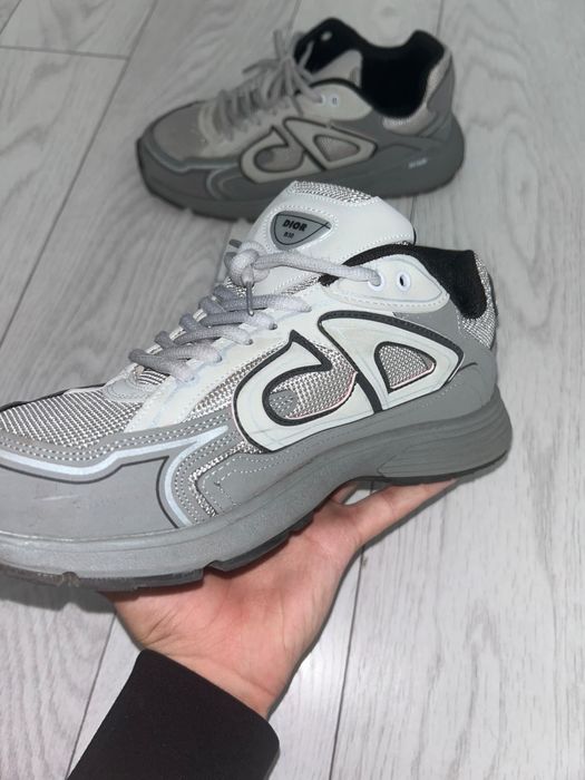 Dior b30.