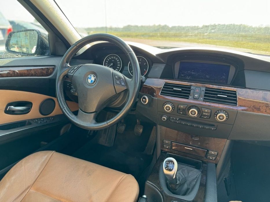 Vand BMW 560L diesel 2010 piele trapa carlig merge exceptional