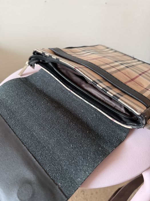 Чанта на Burberry