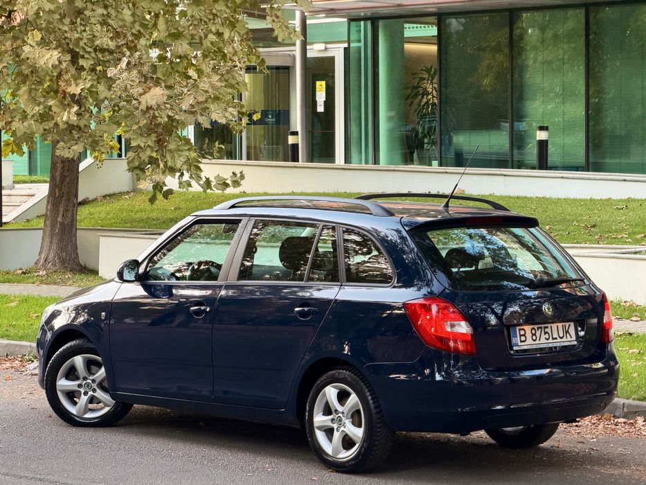SKODA Fabia 2011 — imagine 4