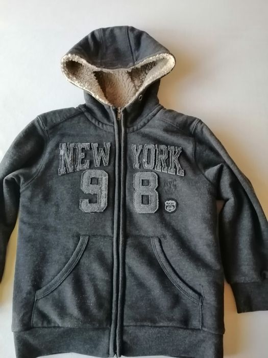 Дебел суичър с каракул