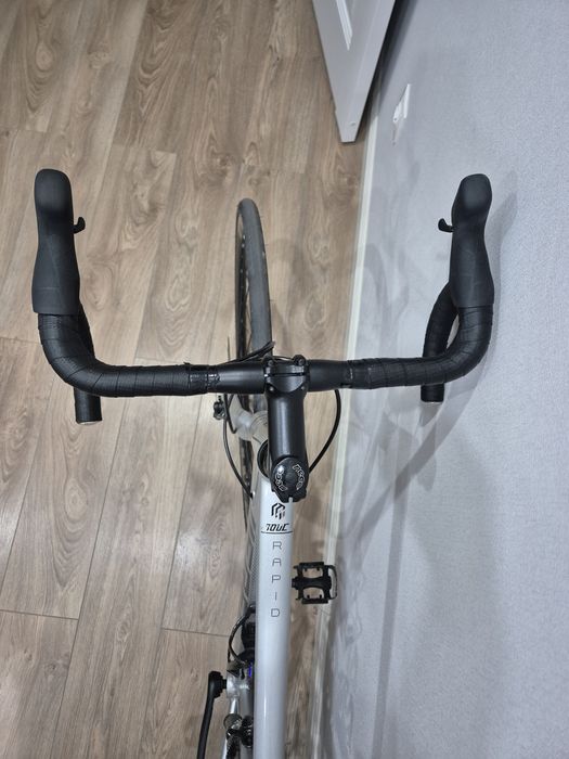 Шоссейный велосипед