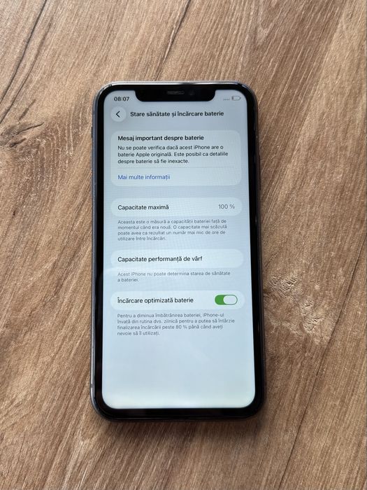 Vand iphone 11 64gb baterie noua