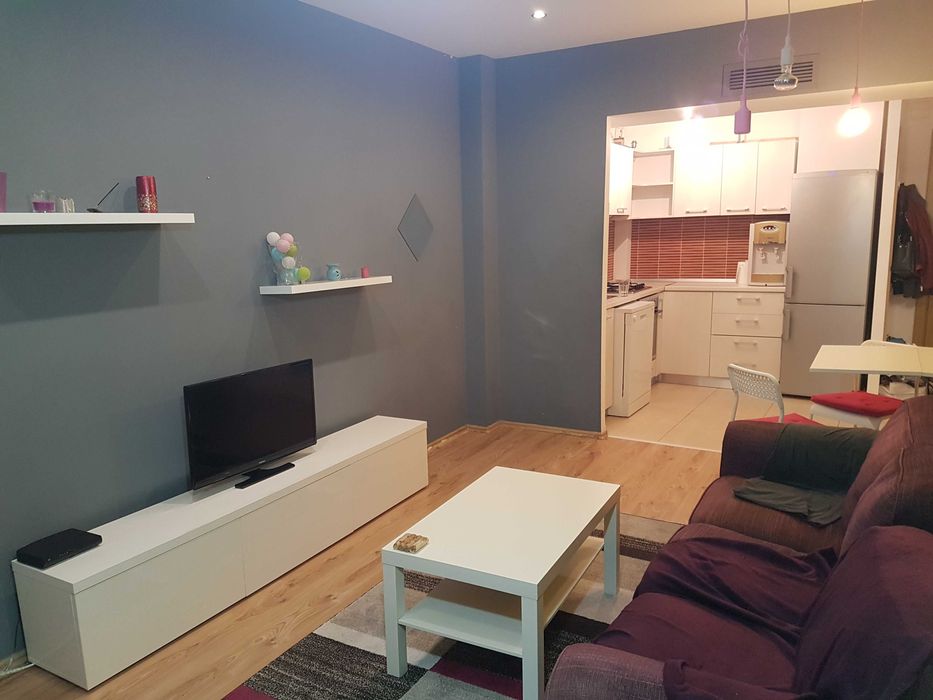 Apartament 2 camere – Vitan, Timpuri Noi, Splaiul Unirii | 43 mp | 2012 | Rin Grand | sala piscina, parcare | proprietar