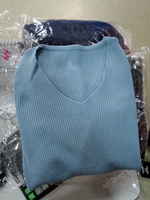 Продам кофты толстовки