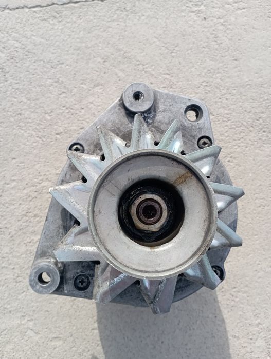 Генератор на Passat , Audi