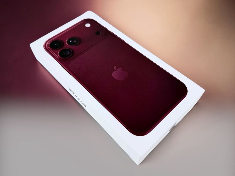 Apple iPhone 18 Pro 256GB Burgundy ЧИСТО НОВ! Гаранция!