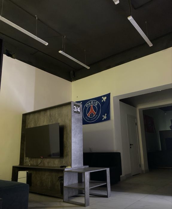 продам тумбу под ТВ для ПС клуба