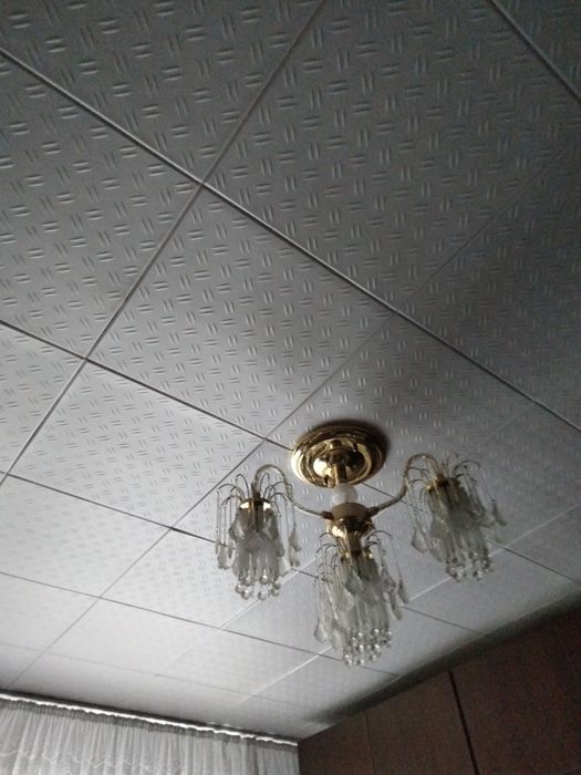 Люстра для залаБ.у