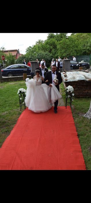 Rochie de mireasă model A line