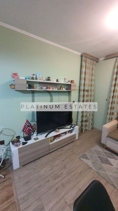 Дава се под наем Двустаен апартамент в София, Кръстова вада - 60 кв.м за 665 € - Снимка #2