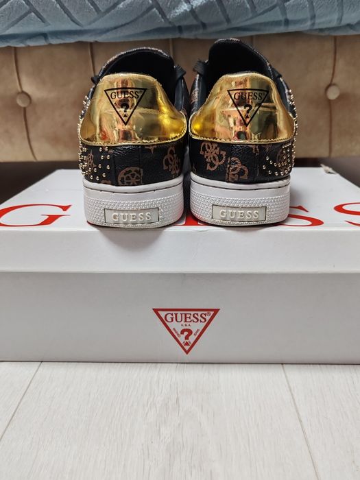 Sneakers Guess original